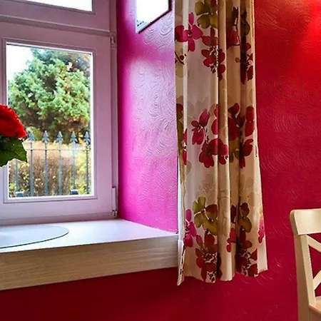 Family Retreat In A Setting In