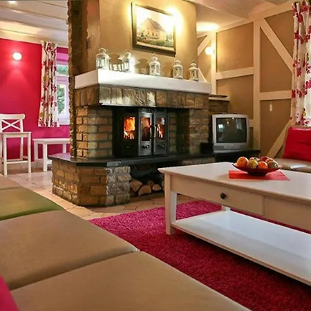 Family Retreat In A Setting In *